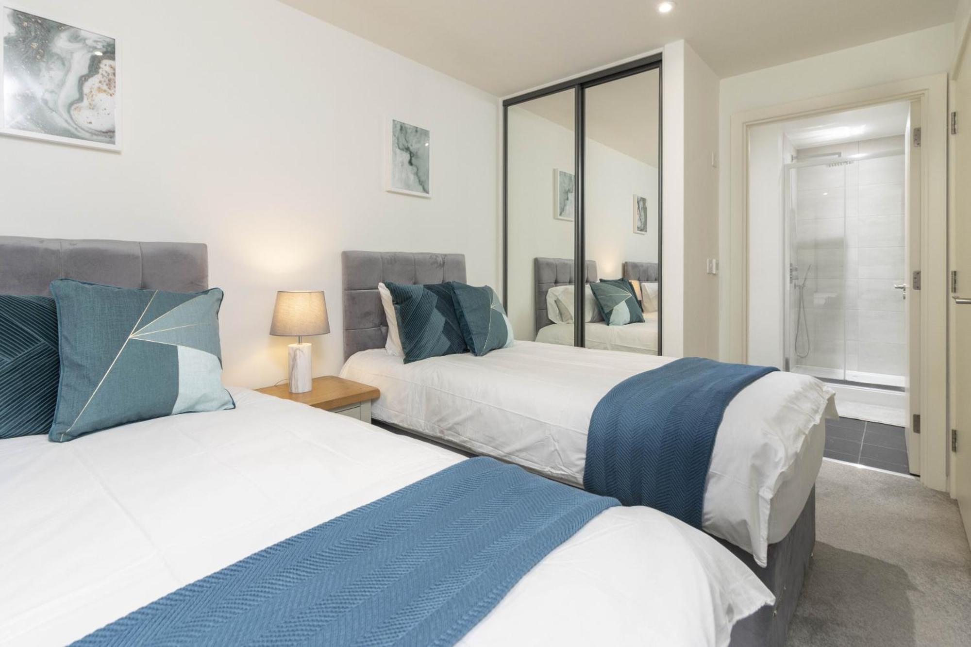 דירות אקסטר Linacre 1&2 - One And Two Bed Flat Behind The Cathedral With Free Parking And Fast Wifi מראה חיצוני תמונה